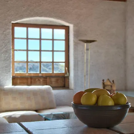 Finca La Tosca * Гиа-де-Исора